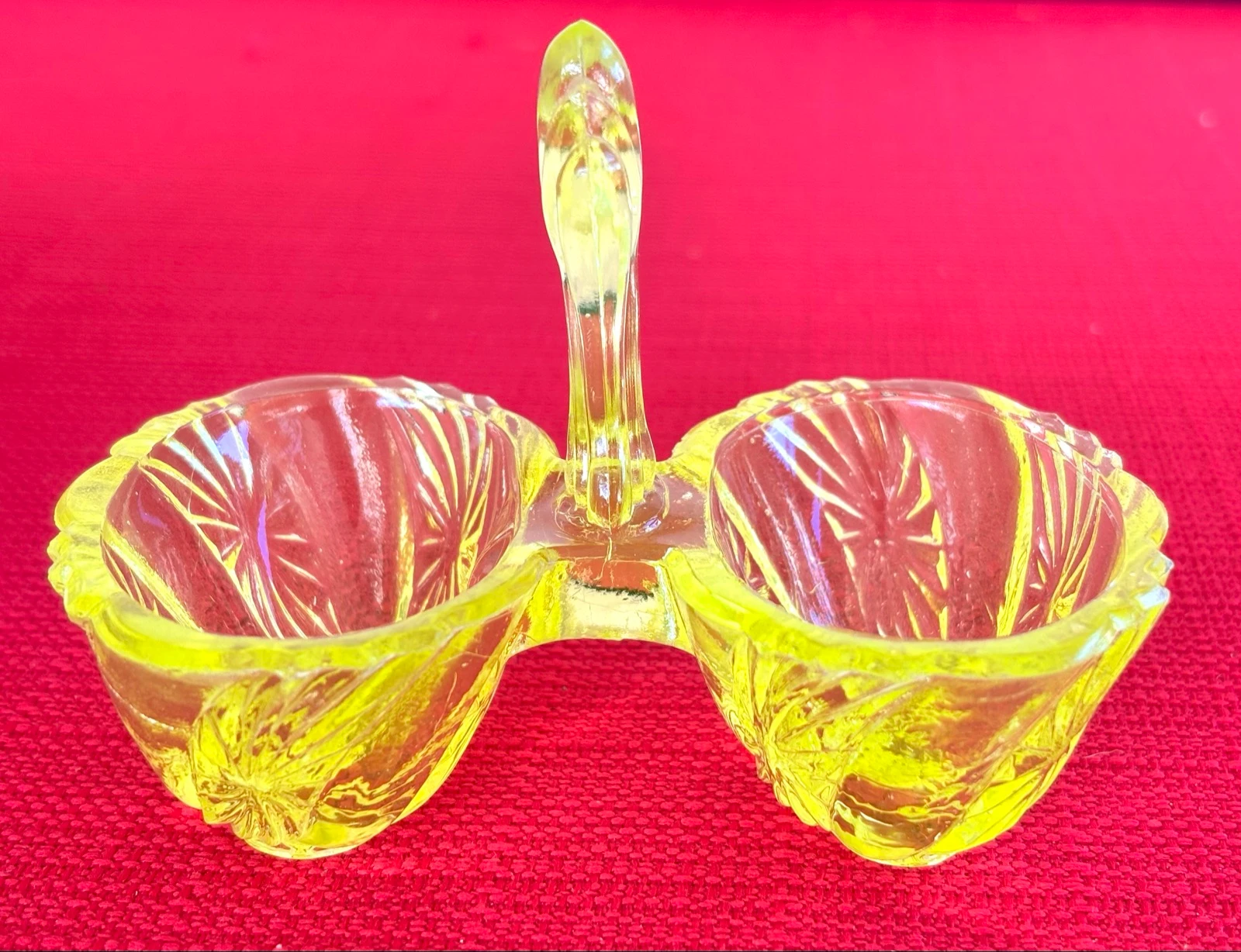 Antique yellow fluted glass salt shaker, vintage fluorescent – photo 5